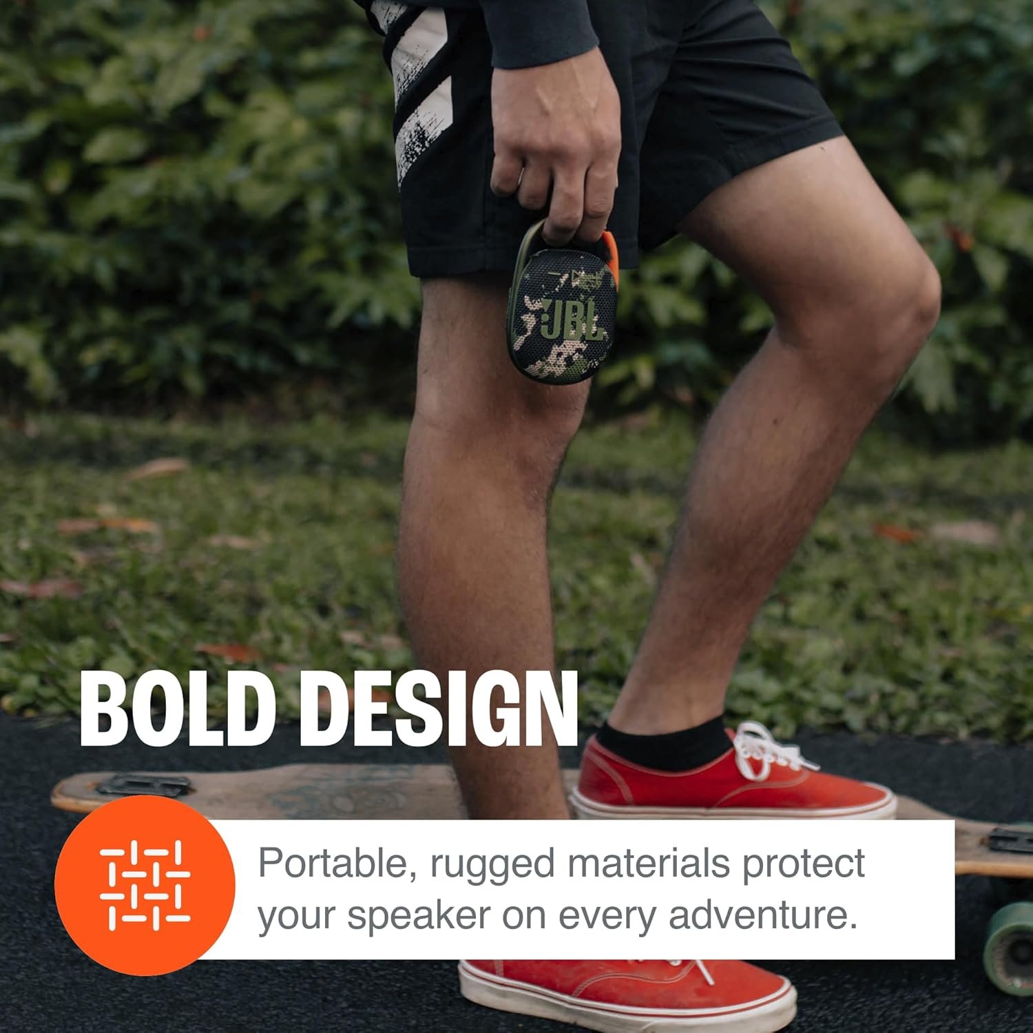 JBL Clip 4 - Portable Mini Bluetooth Speaker, big audio and punchy bass, integrated carabiner, IP67 waterproof and dustproof, 10 hours of playtime, speaker for home, outdoor and travel (Blue) - Image 7